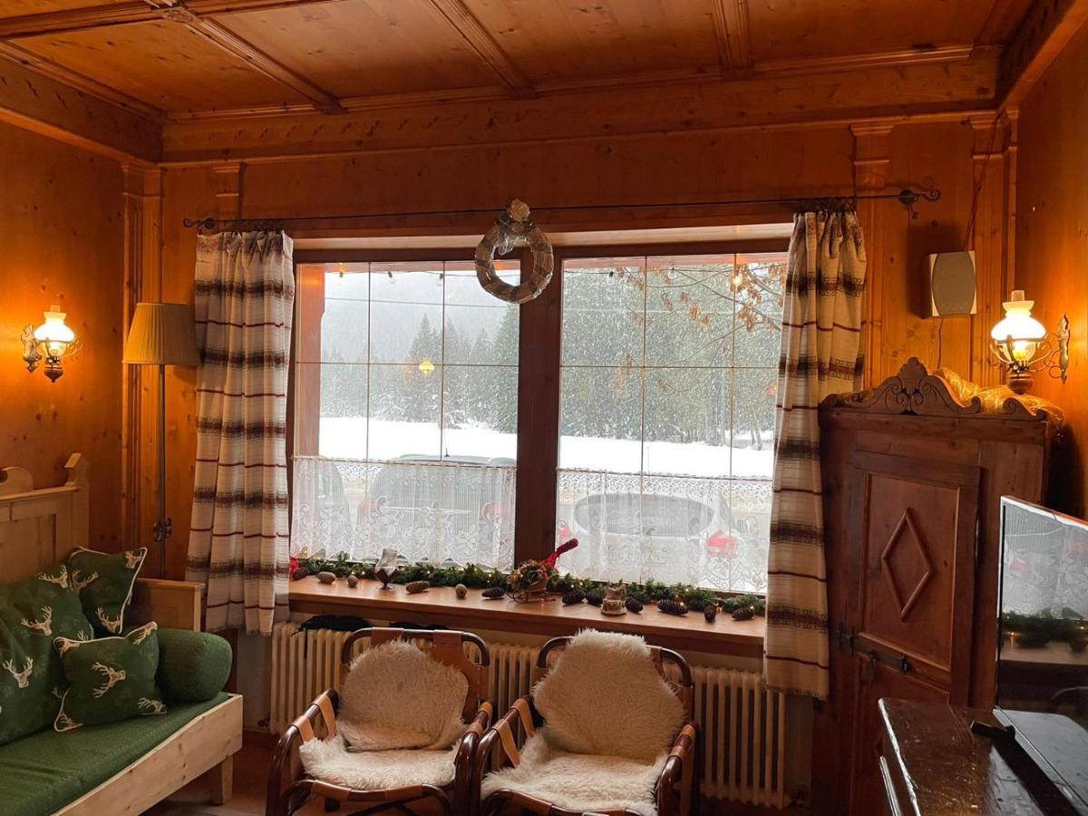 Al Cervo Albergo - Hotel Stabiziane Buitenkant foto